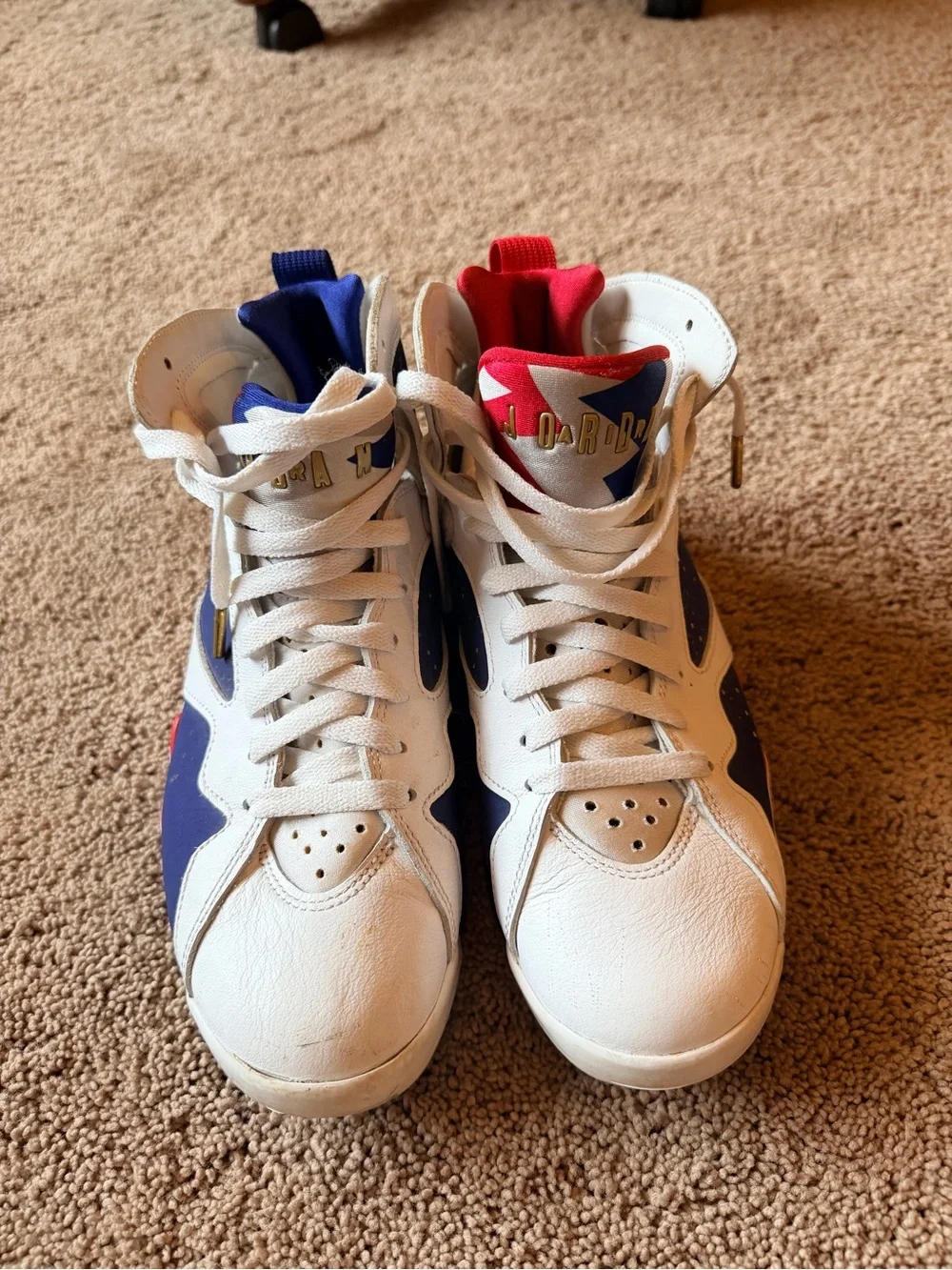 Jordan mens High-Top Sneakers - White / Navy / Red